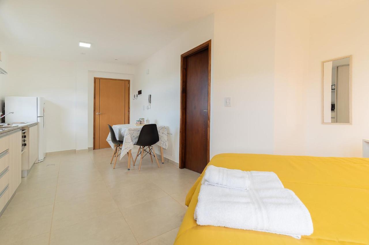 Happy Guest Apart 50 Ουσουάια Εξωτερικό φωτογραφία